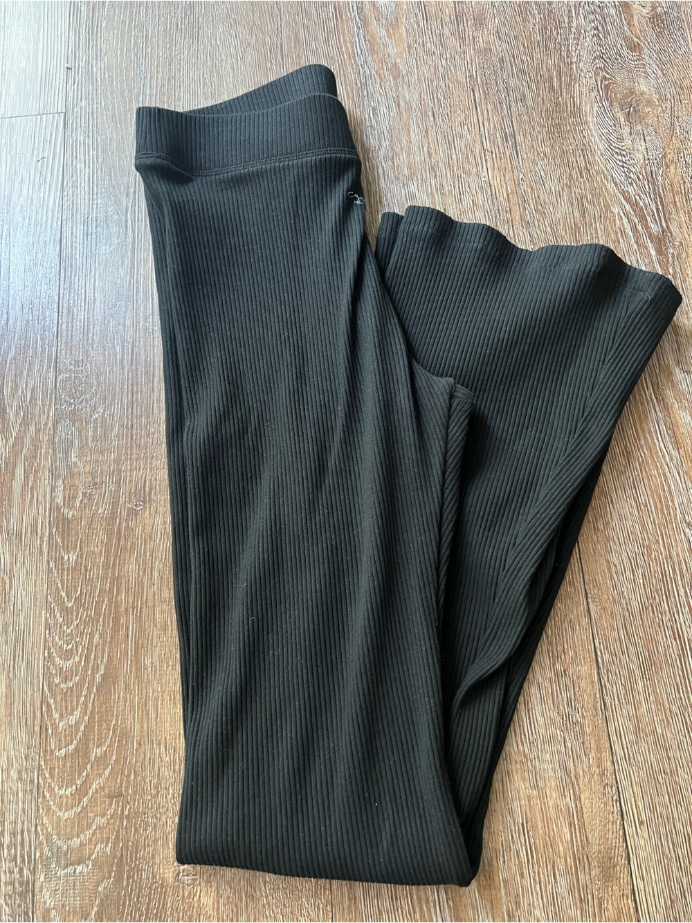 PINK Victoria's Secret Black Ribbed Flare Leggings